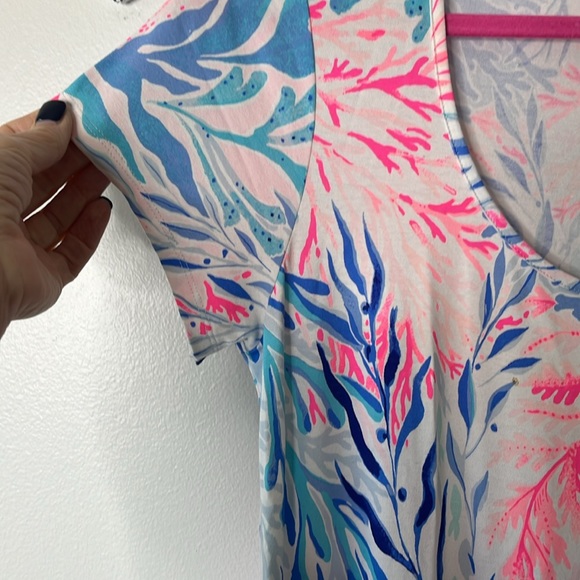 Lilly Pulitzer Wynne Maxi Dress in Crew Blue Tint Kaleidoscope Coral, Large. - Picture 6 of 11